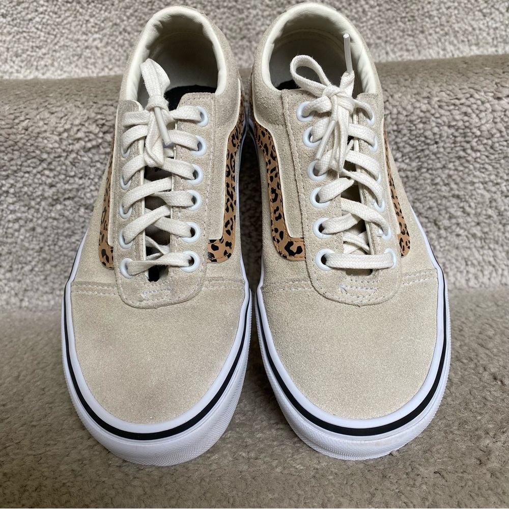 Vans Women's Low-top Trainers Sneaker, (Cheetah Stripe) Marshmallow White